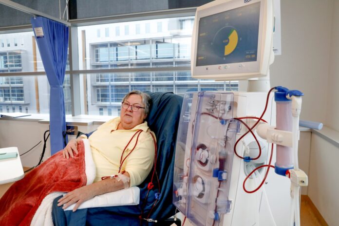 Robyn Wilson receives treatment at the Newcastle Dialysis Clinic.