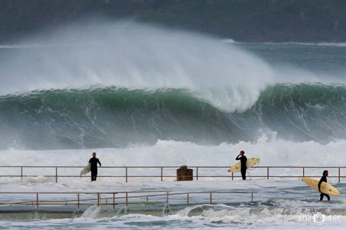 Mereweather surf