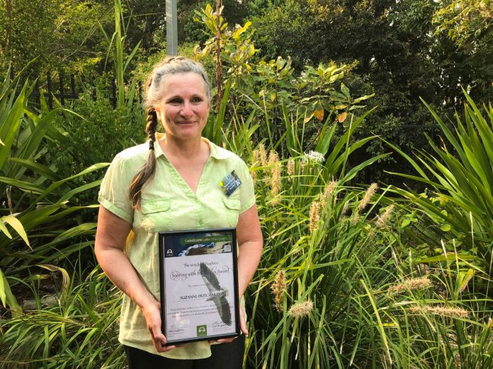 Suzanne Pritchard with her Landcare award.