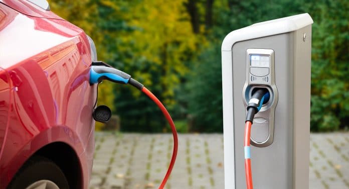fast-charging battery stations