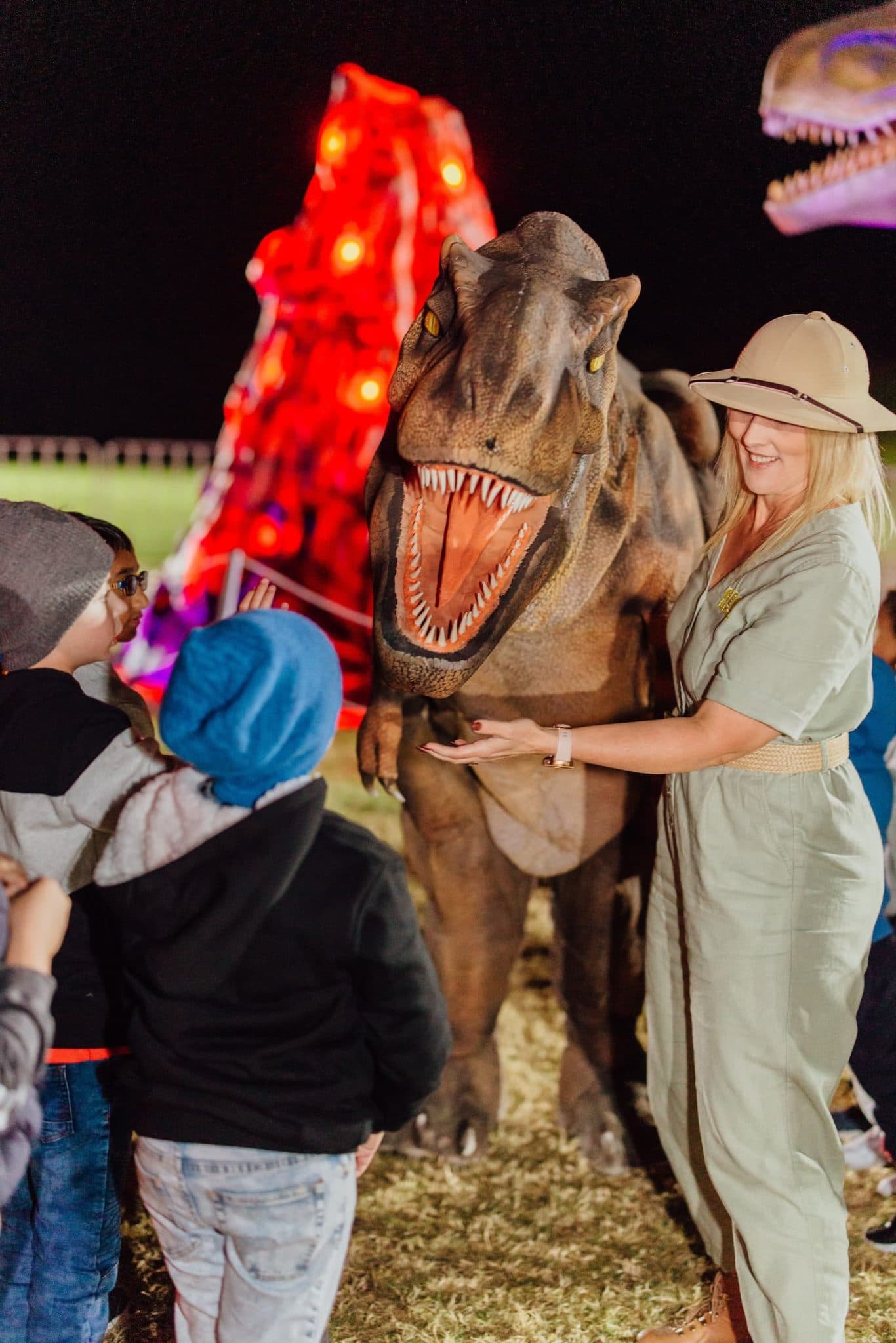 Mega creatures take over the Hunter Valley Gardens Newcastle Weekly