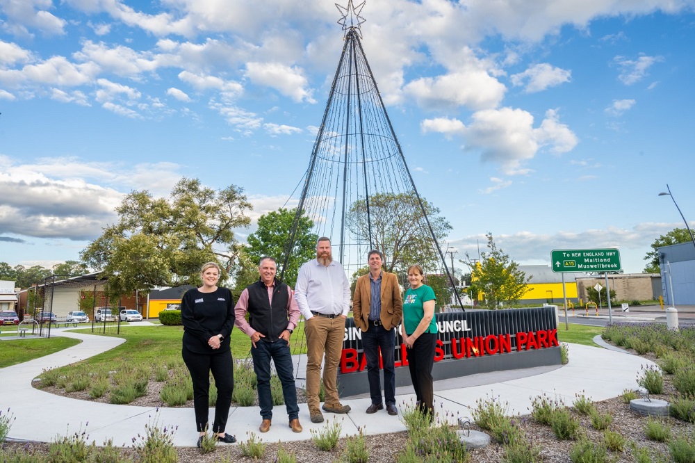 Singleton lights up with the spirit of Christmas Newcastle Weekly
